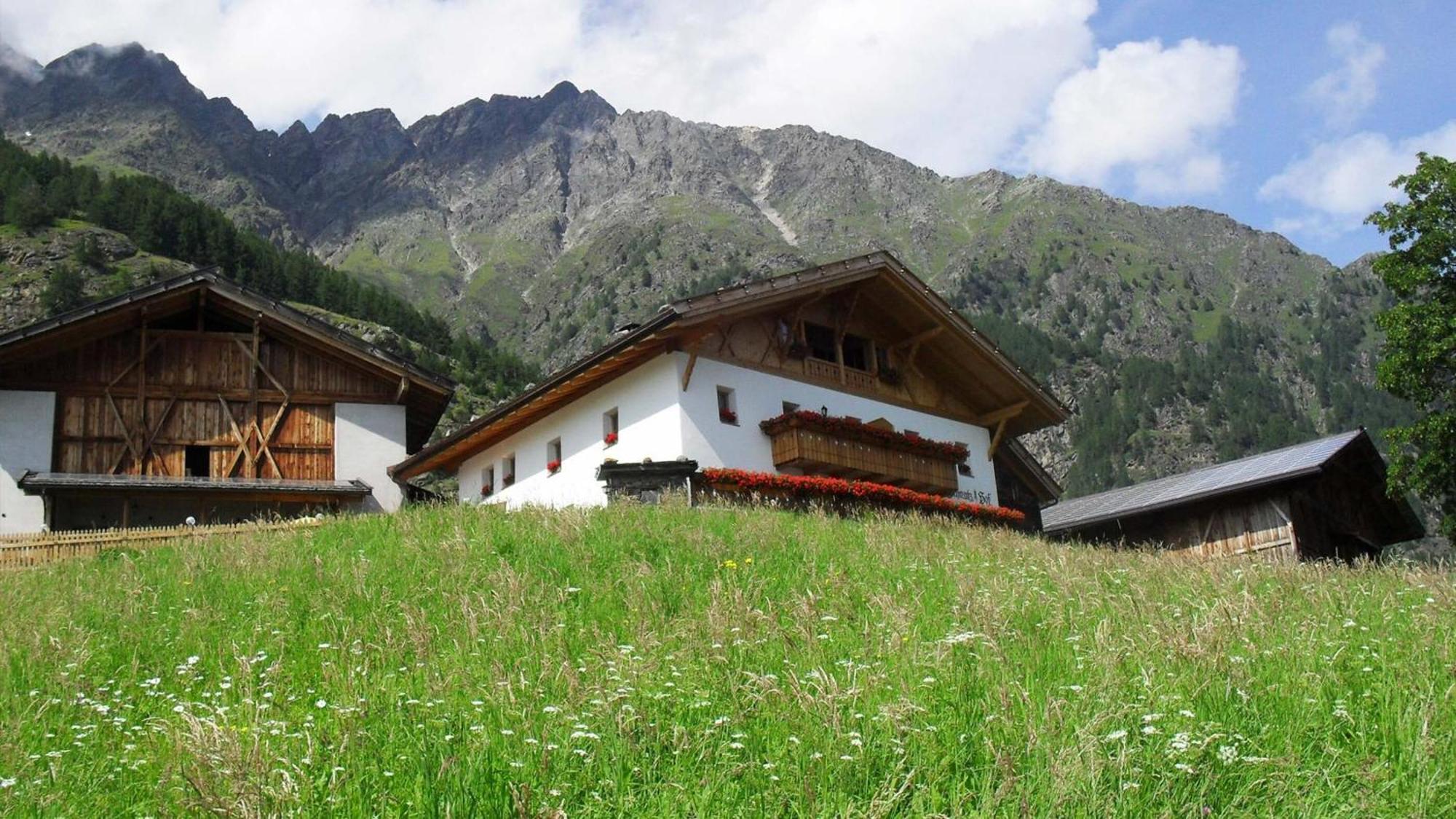 Schnatzhof Apartment Morgensonne Naturns Exterior photo